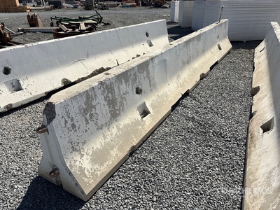 20 ft Concrete Barrier