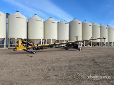 2016 Convey-All 1690 SP 16 in x 90 ft Swing Transportador de granos