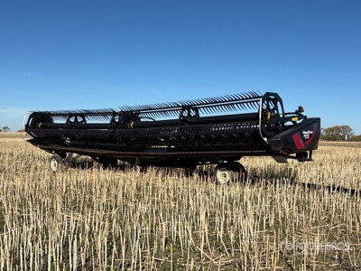 2018 MacDon FD135 35 ft Flex Draper Combine Header