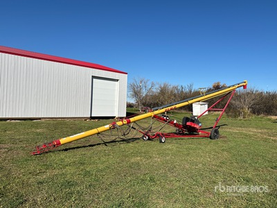 Westfield STX 80-51 8 in x 51 ft Grain Auger