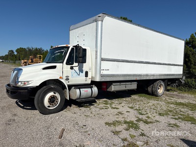 2019 International 4300 4x2 Furgonetka