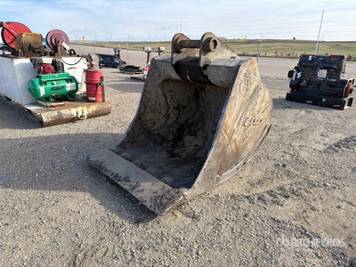 60 in Cleanup Bucket