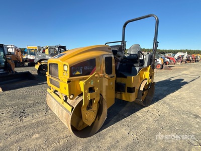 2017 Cat CB34B Double Drum Roller
