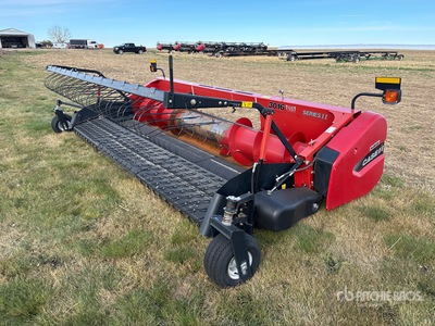 2018 Case IH 3016 Series II 15 ft Encabezado de recogida combinada