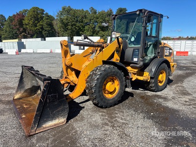 2019 Cat 906M Wheel Loader