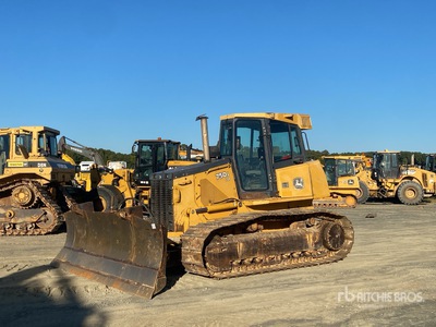 2005 John Deere 750J LGP Pelleteuse à chenilles