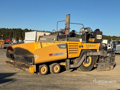 2008 Blaw-Knox PF6160 Wheel Asphalt Paver