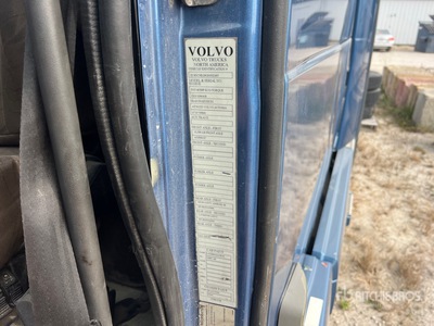 2016 Volvo VNL 6x4 T/A Sleeper Truck Tractor (Inoperable)