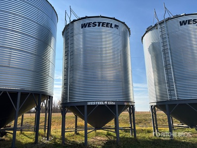 2015 Westeel 1805 +/- 4900 bu 5 Ring Hopper Grain Bin