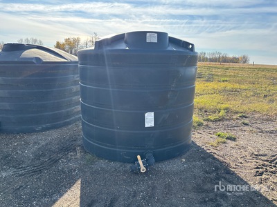 Enduraplas 1550 gal Water Tank
