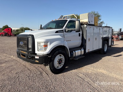 2019 Ford F-750 XL 4x2 Ciężarówka serwisowa