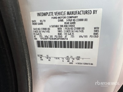 2019 Ford F-750 4x2 Service Truck