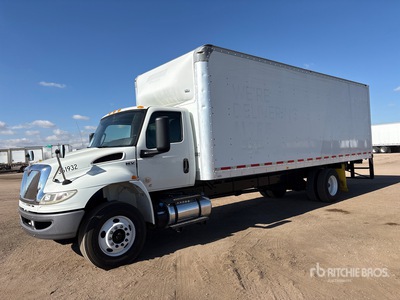 2021 International MV607 4x2 Kastenwägen