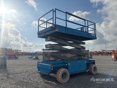 2008 Holland Lift Q135.04.6292 Electric Scissor Lift