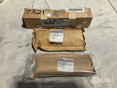 (3) 6 1-2D205TVIT7500HM604SLD Adjustable Resistors