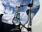 Cab with Mirrors
