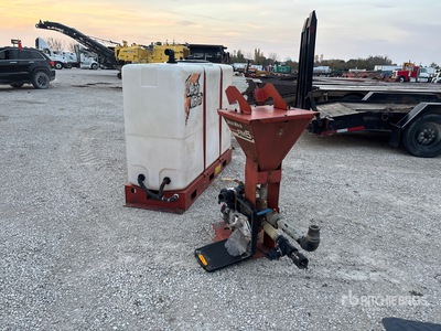 FM5X 300 gal Poly Mixing Tank