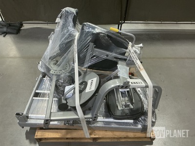 Cybex 20062 Leg Curl Machine