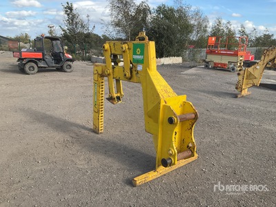 2015 Agrimac Lifting Equipment Attacco per escavatore