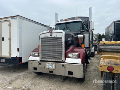 1997 Kenworth W900 6x4 Ciągnik siodłowy T/A z kabiną sypialną (Inoperable)
