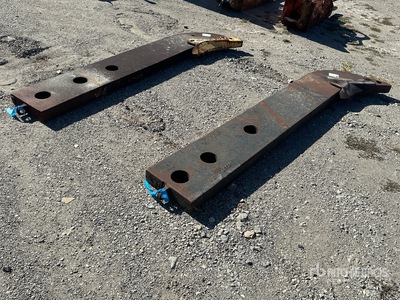 Quantity of (2) Ripper Shanks Ripper Shank - Fits Cat D10 (Unused)