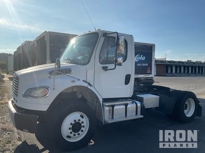 2015 Freightliner M2106 4x2 S/A Day Cab Truck Tractor