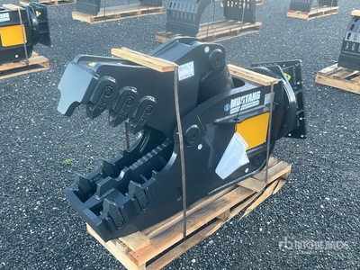 2026 Mustang RH10 Rotating Demolition Pulverizer (Unused)