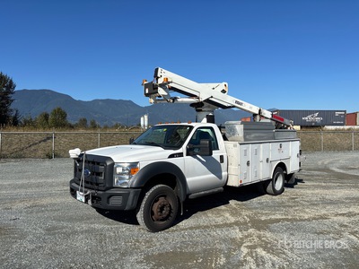 Versalift SST37ENH-01 37 ft on 2012 Ford F-550 XL 4x2 Bucket Truck