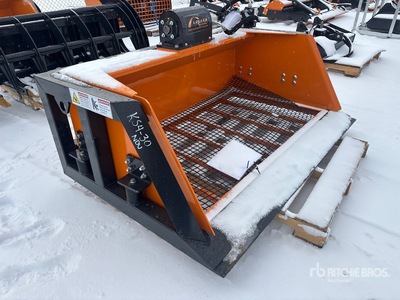 2026 ARTEER SB-72W 72 in Skid Steer Screening Bucket (Unused)