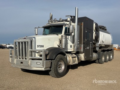 2015 Peterbilt 367 8x6 Vacuum Tanker Truck