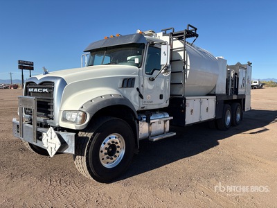 2017 Mack 4500 L 6x4 Fuel and Lube Truck