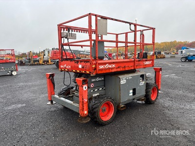 2019 Skyjack SJ6826 RT 4x4 Dual Fuel Scissor Lift