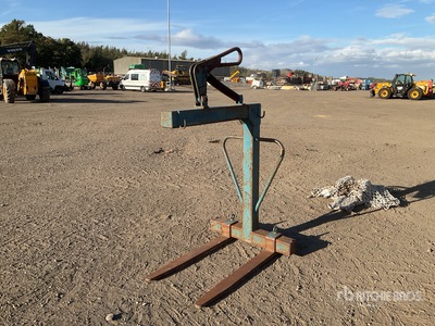 2012 Conquip CA102 Forks
