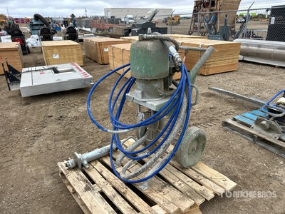 King Paint and Coatings Pump