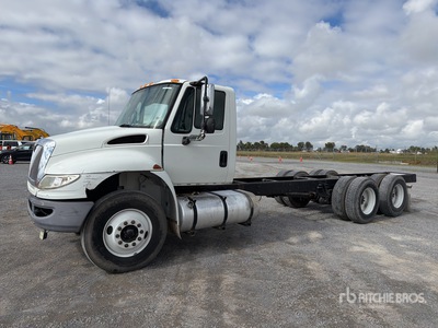 2015 International 4400 SBA 6x2 Camion Chasis Cabina / Cabine et châssis