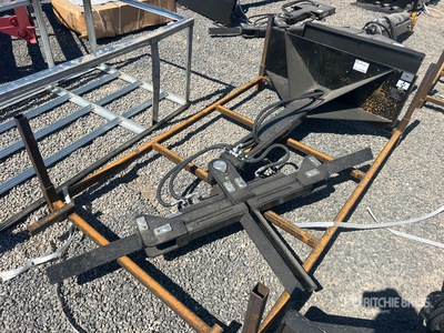 2026 GIYI GY-STL75 75 in Skid Steer Tire Lifter (Unused)
