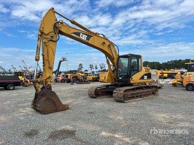 2005 Cat 320C Excavatrice sur chenilles