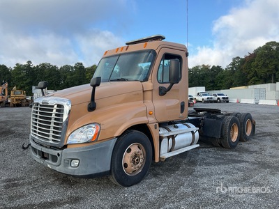 Freightliner 6x4 Cabeza Tractora Cabina Corta