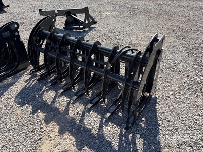 2026 GIYI GY-CLG72 72 in Log Skid Steer Grapple (Unused)