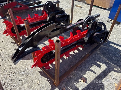 2026 GIYI GY-X39 39 in Mini Skid Steer Trencher (Unused)