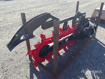 2026 GIYI GY-X39 39 in Mini Skid Steer Trencher (Unused)