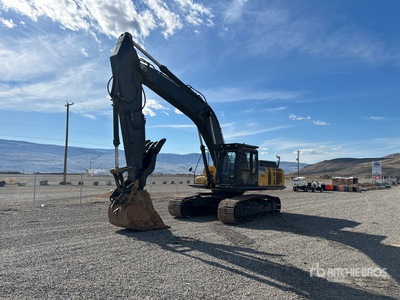 2015 John Deere 350GLC Tracked Excavator