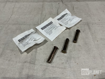 (1,309) Loop Clamps & (410) Headed Straight Pins