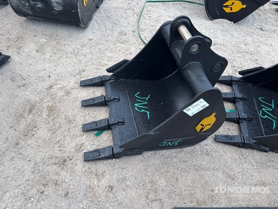 Trojan Digging Excavator Bucket - Fits 40mm Cat 303, 303.5, 304 Case, New Holland, Kobelco SK35 Deere/Hitachi 35D/G