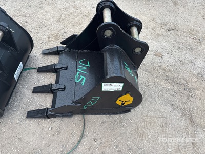 Trojan Digging Excavator Bucket - Fits 40mm Cat 303, 303.5, 304 Case, New Holland, Kobelco SK35 Deere/Hitachi 35D/G