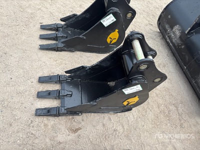 Trojan 12 in Digging Excavator Bucket - Fits 40mm Cat 303, 303.5, 304 Case, New Holland, Kobelco SK35 Deere/Hitachi 35D/G