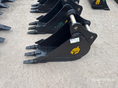 Trojan 12 in Digging Excavator Bucket - Fits 45mm Cat 303, 303.5, 304 Case, New Holland, Kobelco SK35 Deere/Hitachi 35D/G