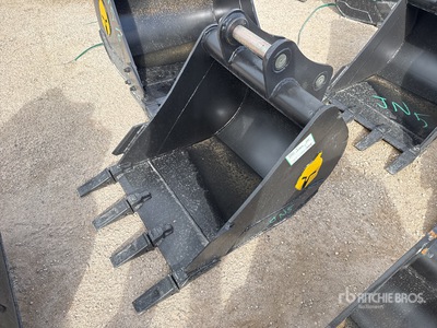 Trojan 24 in Digging Łyżka do koparki - Fits 45mm Cat 305, 305.5 Komatsu PC45/50/55 Hyundai R55, Hitachi/Deere 50D/G Case, New Holland, Kobelco SK50 Bobcat E50/341/337 (Unused)