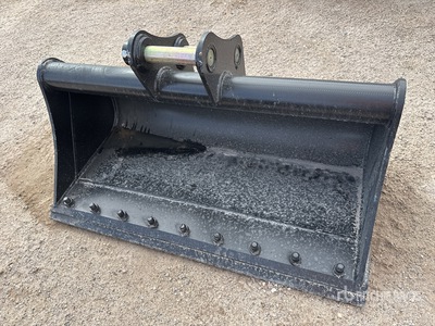 Trojan 42 in Cleanup Łyżka do koparki - Fits 40mm Cat 303, 303.5, 304, Deere/Hitachi 35D/G, Case, New Holland, Kobelco SK35 (Unused)