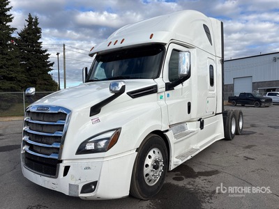 2019 Freightliner Cascadia 126 6x4 T/A Sleeper Truck Tractor